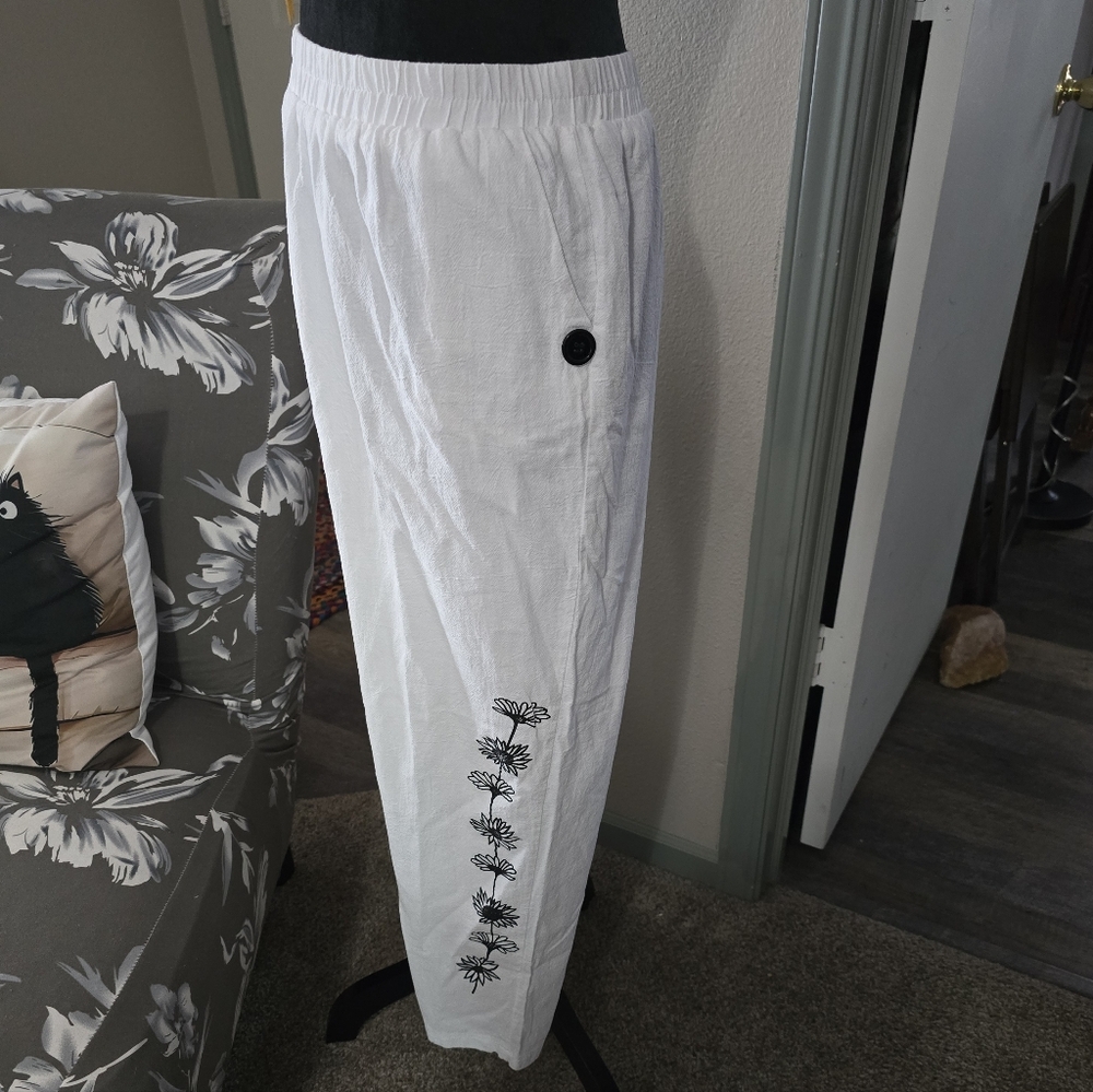 White Linen Pants With Black Embroidery Down Side Of Leg (L)